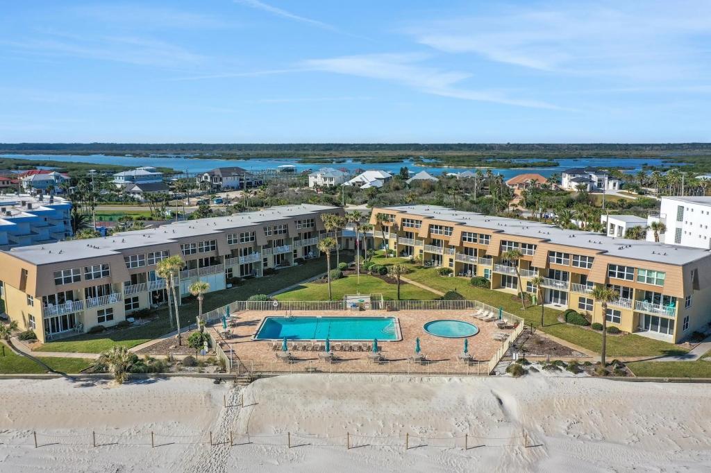 2 Bedrooms Beachfront Condo Rental in St. Augustine, Florida