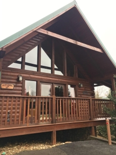 MOOSE CROSSING - STUNNING (5) STAR CABIN- BREATHTAKING VIEW- Highest Location in BBF w/ Hot Tub