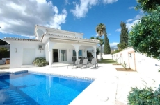 PRIVATE villa, heated pool. Puerto Banus Marbella