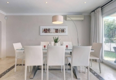 PRIVATE villa, heated pool. Puerto Banus Marbella