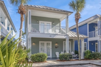 3 BR Oceanfront Cottage Rental in Destin, Florida