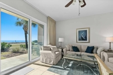Beach Retreat 105 Condominium Rental