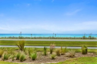 1 BR Beachfront Condo Rental in Destin, Florida