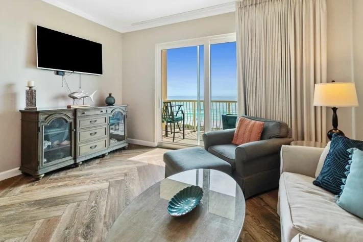2 Bedrooms Beachfront, Condo Rental in Destin, Florida