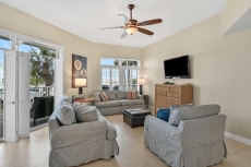 Crystal View 103 Condominium Rental