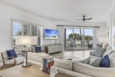 Crystal View 202 Condominium Rental