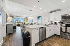 Leeward Key 103 Condominium Rental