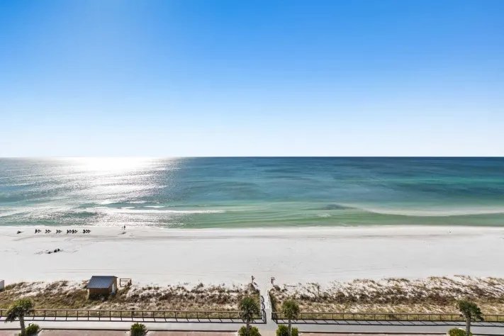 2 Bedrooms Beachfront Condo Rental in Destin, Florida