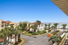 Maravilla 1402 Condominium Rental