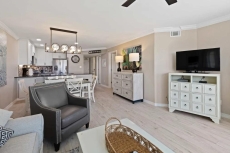 Maravilla 2104 Condominium Rental