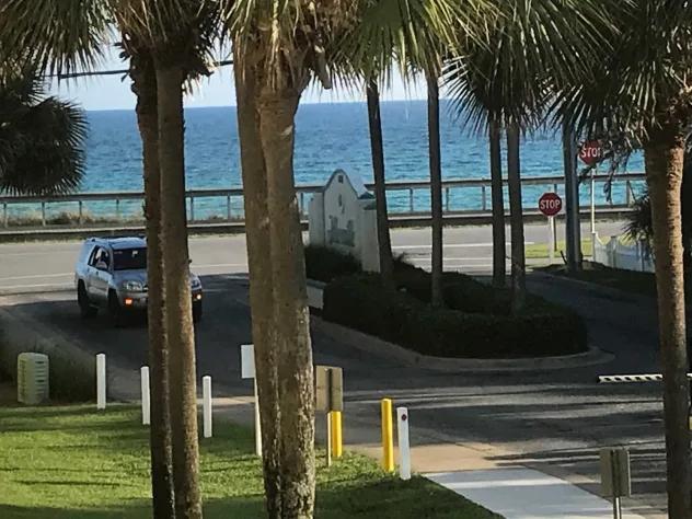2 Bedrooms Beachfront, Condo Rental in Maravilla, Florida