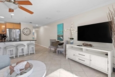 Maravilla 4104 Condominium Rental