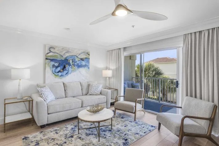 1 Bedroom Beachfront, Condo Rental in Maravilla, Florida