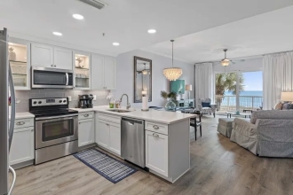 3 BR Pet-Friendly Vacation Condo