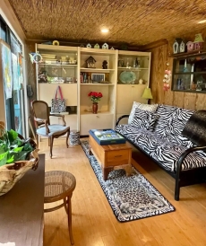 Siesta Retreat...Walk to Shell Beach