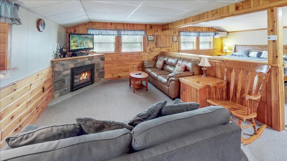 Mountain View Suite Rental in Gaines, PennsylvaniaSuite rental in Gaines, Pennsylvania