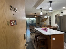 Remodeled 1BR condo at Maui Banyan