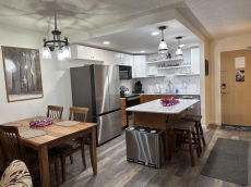 Remodeled 1BR condo at Maui Banyan