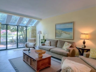 2 BR Oceanfront Villa Rental in Miramar Beach, Florida