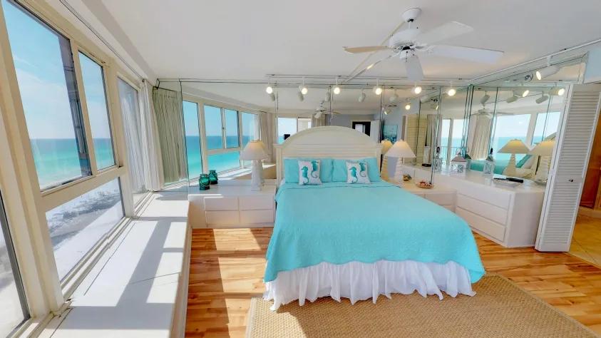 2 Bedrooms Beachfront Condo Rental in Miramar Beach, Florida