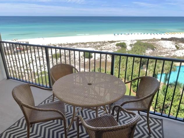 2 Bedrooms Beachfront Condo Rental in Miramar Beach, Florida