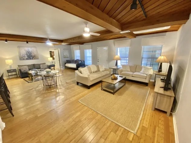 3 Bedrooms Beachfront House Rental in Sandestin, Florida