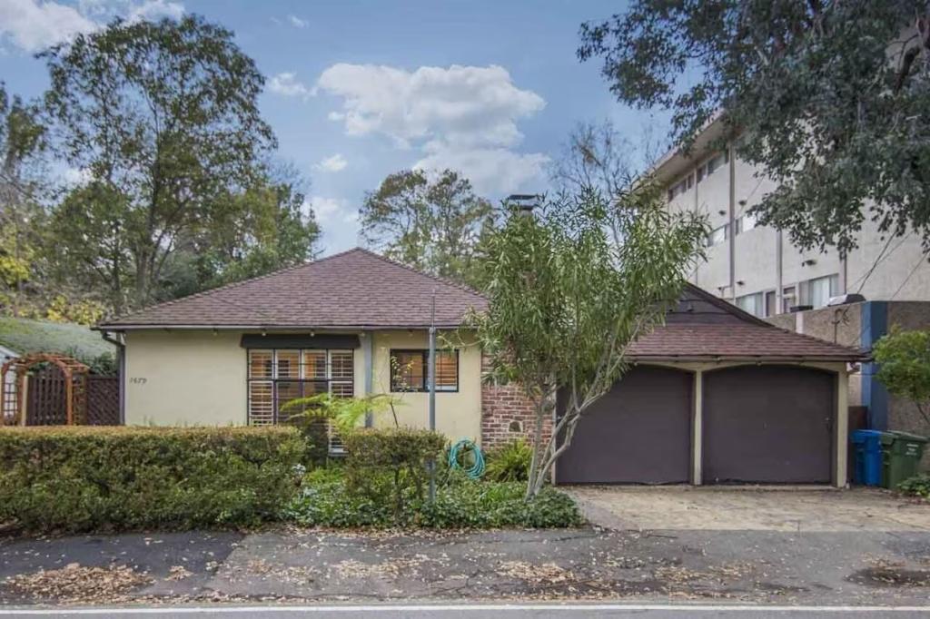 2 Bedrooms House Rental in Walnut Creek, California