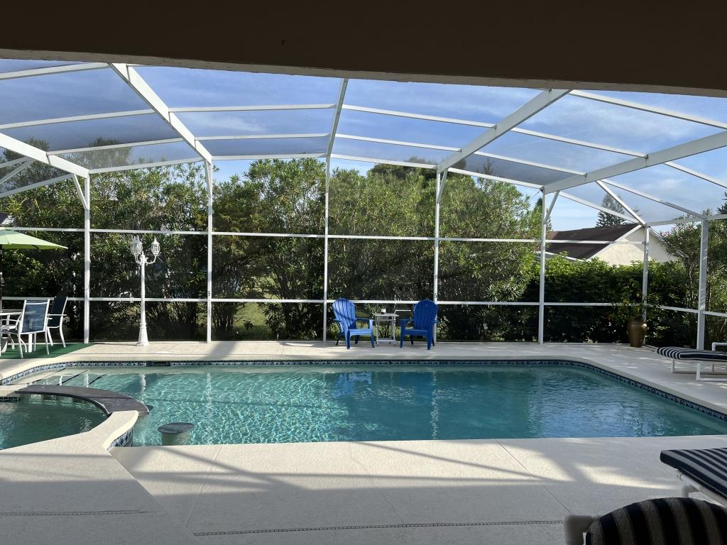 4 Bedrooms Villa Rental in Davenport, Florida