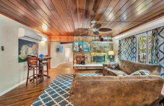 Cabin rental in Lake Harmony, Pennsylvania