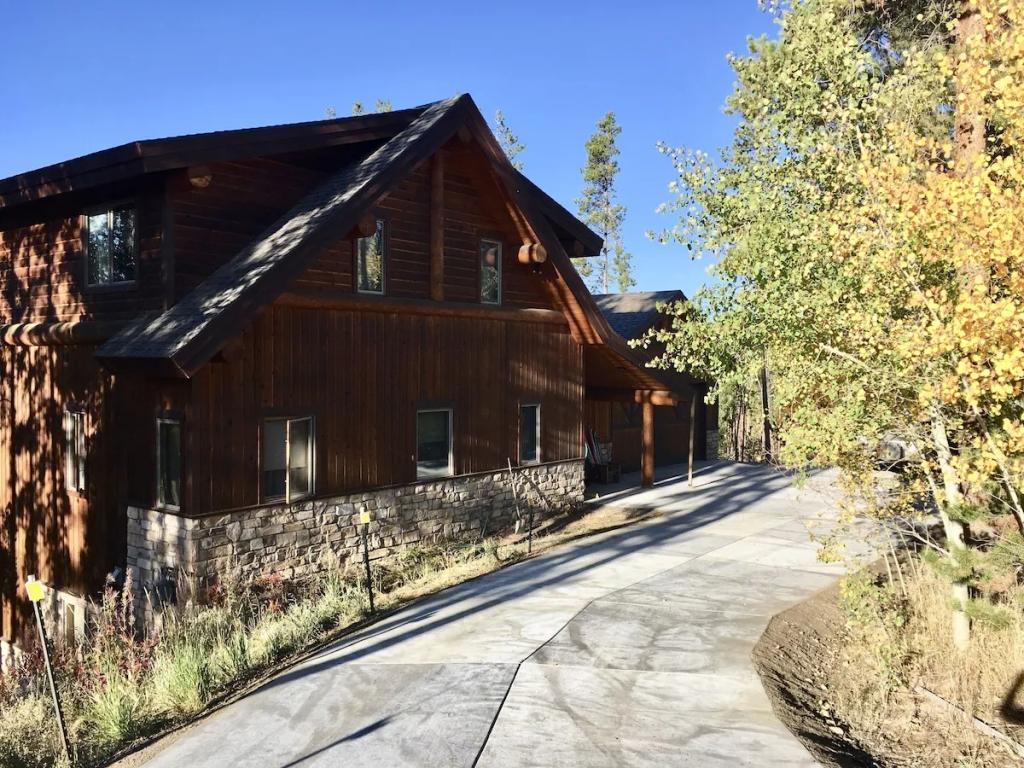 4 Bedrooms Mountain View House Rental in Fraser, Colorado