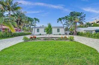 Bungalow rental in Deerfield Beach, Florida