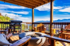 Main deck w/ firepit & grill