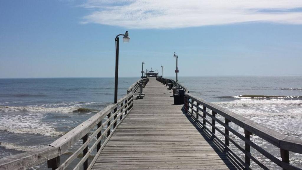 6 Bedrooms Villa Rental in North Myrtle Beach, South Carolina