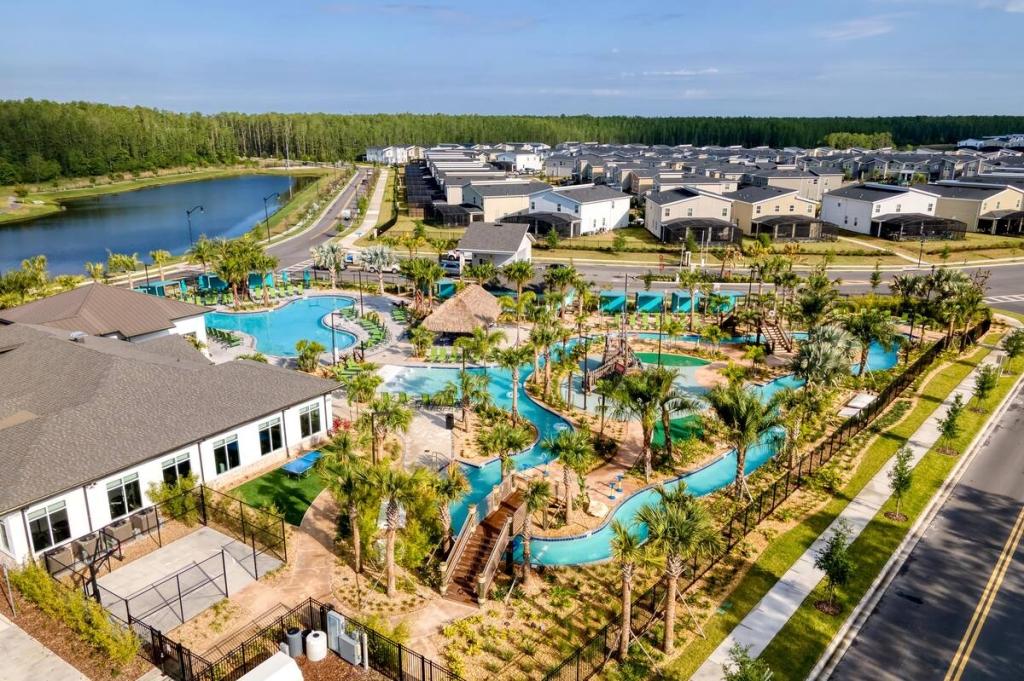 4 Bedrooms House Rental in Kissimmee, Florida