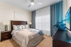 Disney 5mi*Free Pool Heat*BBQ* WALK to Clubhouse!