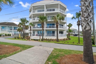 3 BR Private Pool condo Rental in Destin, Florida