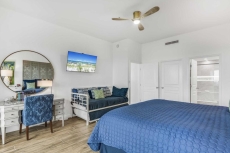 Crystal View Rental 101 Condominium Rental