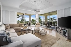 Hale Honu -Turtle House Oceanview Luxury Penthouse