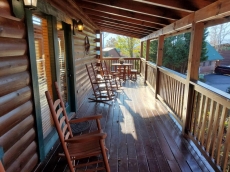October Special! Peace Perfect Peace; 3 Miles to Downtown Gatlinburg