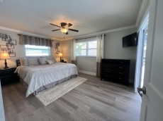 Coral Palms - POOL & CANAL w/ quick Gulf access. 1.5 miles to Yacht Club & Beach