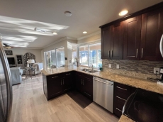 Coral Palms - POOL & CANAL w/ quick Gulf access. 1.5 miles to Yacht Club & Beach