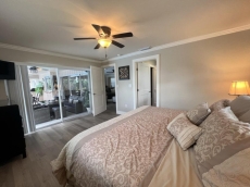 Coral Palms - POOL & CANAL w/ quick Gulf access. 1.5 miles to Yacht Club & Beach