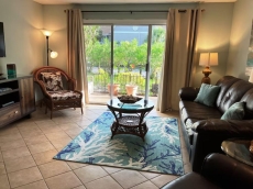 GROUND FLOOR, WALK TO VILLAGE, CLOSE TO BEACH, PET FRIENDLY, QUIET LOCATION