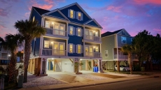 The Lazy Loon - Surfside Beach Places