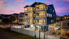 The Lazy Loon - Surfside Beach Places