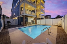 The Happy Heron - Surfside Beach Places