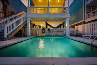 4 BR Beachfront House Rental in Surfside Beach, South Carolina