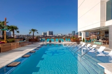 Nashville Marg Studio Deluxe