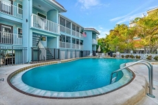 Coastal Cheer on Anna Maria Isl.