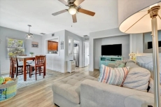 Coquina Cheer on Anna Maria Isl.